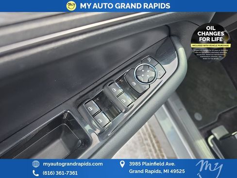 Used 2016 Ford Edge SEL w/ Equipment Group 201A image 11