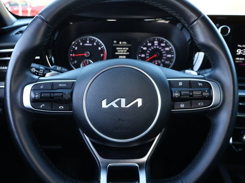 Used 2024 Kia K5 GT image 12