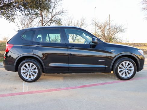 Used 2017 BMW X3 xDrive28i image 8