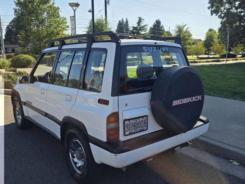 Used 1992 Suzuki Sidekick JLX image 7
