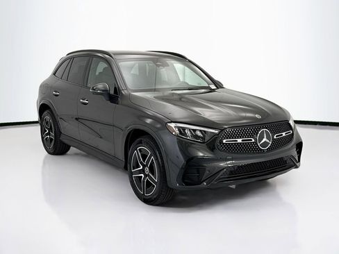 Certified 2026 Mercedes-Benz GLC 300 image 3