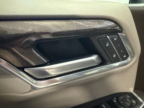 Used 2026 Chevrolet Silverado 1500 LTZ AWD/4WD image 14