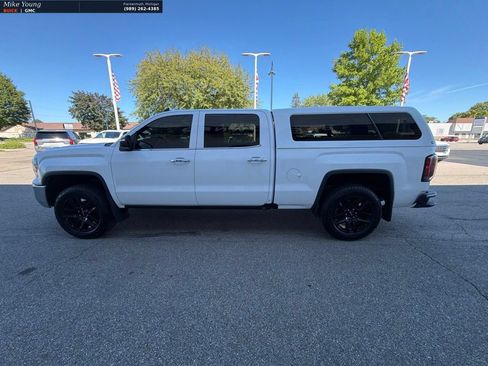 Used 2017 GMC Sierra 1500 SLT w/ SLT Preferred Package AWD/4WD image 9
