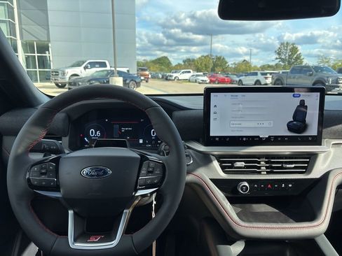 New 2026 Ford Explorer ST w/ Sun And Sound Package image 17