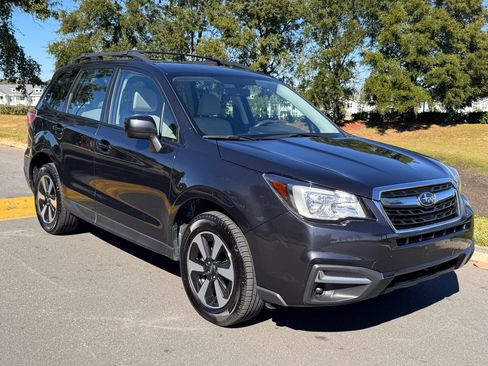 Used 2018 Subaru Forester 2.5i Premium w/ All-Weather Package image 29