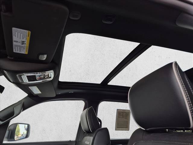Used 2026 RAM 1500 Laramie AWD/4WD image 16