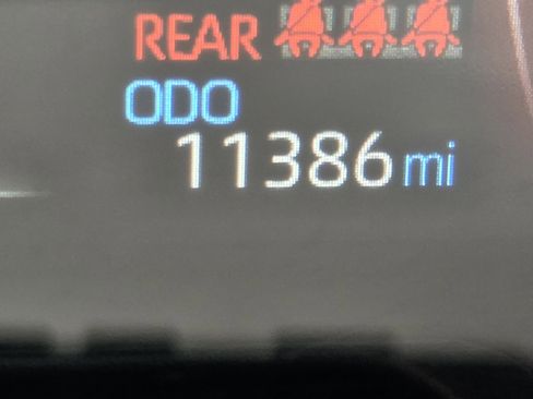 Certified 2025 Toyota RAV4 LE image 18