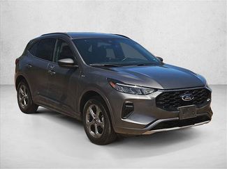 Used 2023 Ford Escape ST-Line AWD/4WD video 3
