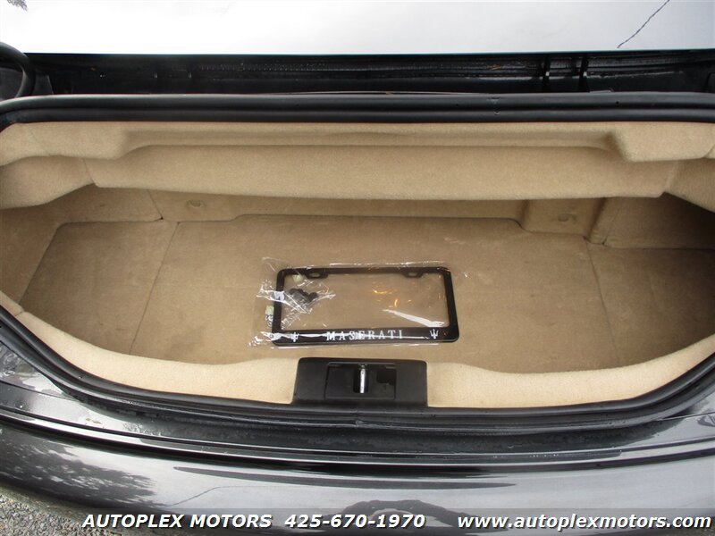 Used 2011 Maserati GranTurismo Convertible RWD image 12