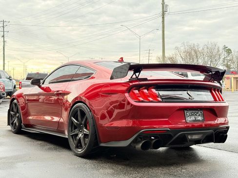 Used 2021 Ford Mustang Shelby GT500 w/ Carbon Fiber Track Pack image 6