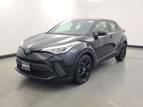 Used 2021 Toyota C-HR Nightshade image 8