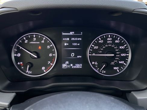 Used 2024 Subaru Crosstrek 2.0i Premium w/ Crosstrek Mirror Package image 11