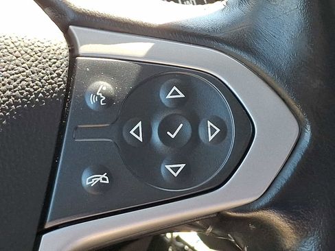 Used 2022 Chevrolet Colorado LT w/ LT Convenience Package AWD/4WD image 22