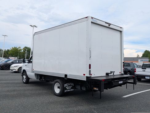 New 2026 Ford E-450 and Econoline 450 Super Duty w/ Power Equipment Group image 3