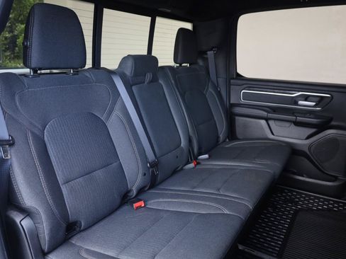 Used 2020 RAM 1500 Big Horn AWD/4WD image 21