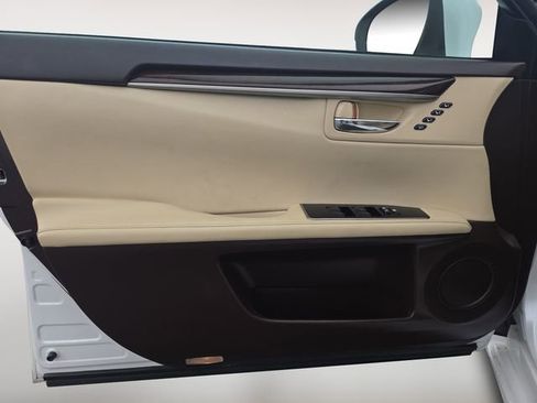 Used 2017 Lexus ES 350 image 16