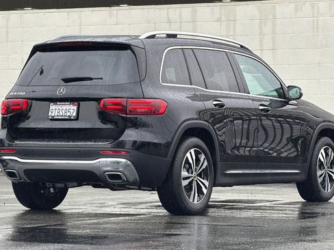 Certified 2025 Mercedes-Benz GLB 250 GLB 250 image 4