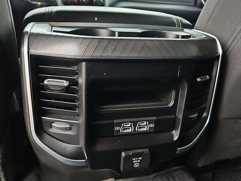 Used 2025 RAM 3500 Lone Star AWD/4WD image 19
