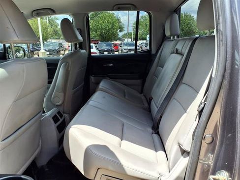 Used 2017 Honda Ridgeline RTL image 18