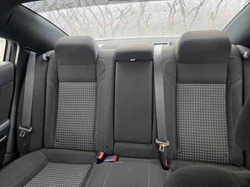 Used 2023 Dodge Charger SXT image 12