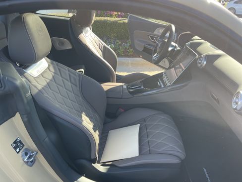 Certified 2025 Mercedes-Benz AMG GT 63 image 32