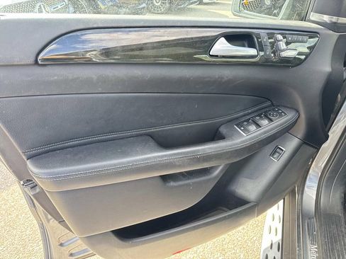 Used 2018 Mercedes-Benz GLE 350 4MATIC image 19