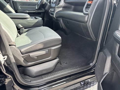 Used 2021 RAM 2500 Big Horn image 18