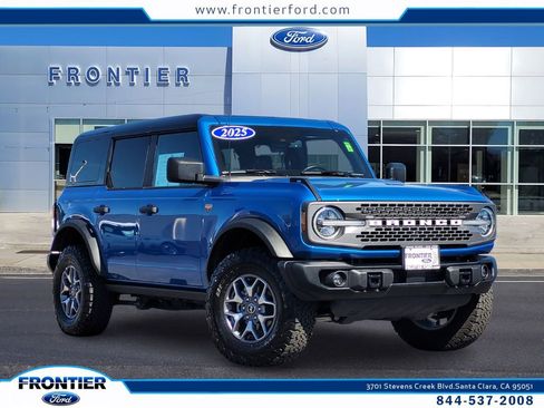 Certified 2025 Ford Bronco Badlands image 1