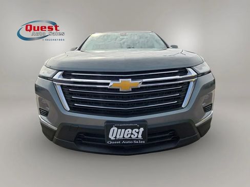 Used 2022 Chevrolet Traverse LT AWD/4WD image 3