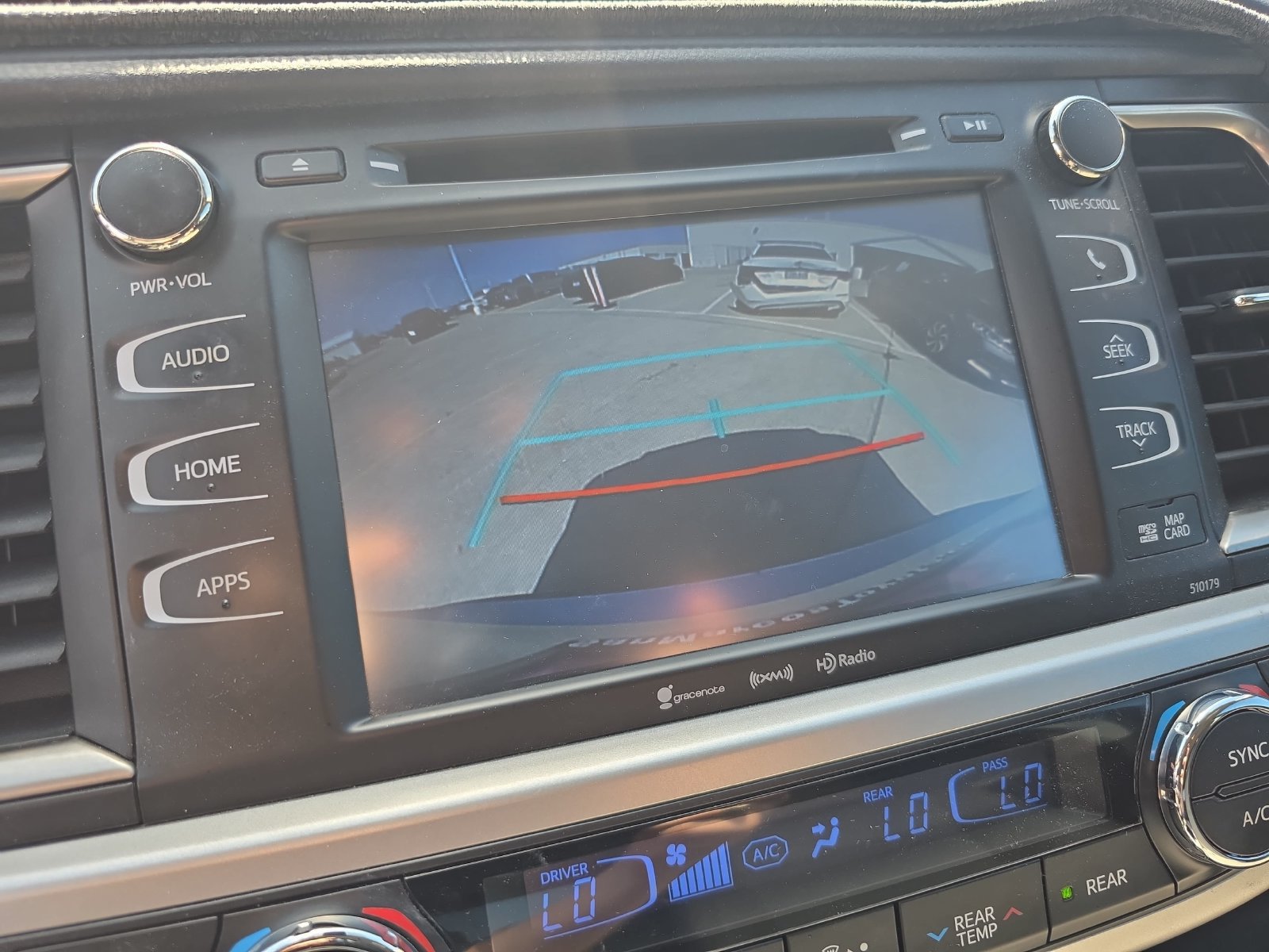 Used 2017 Toyota Highlander XLE FWD image 20