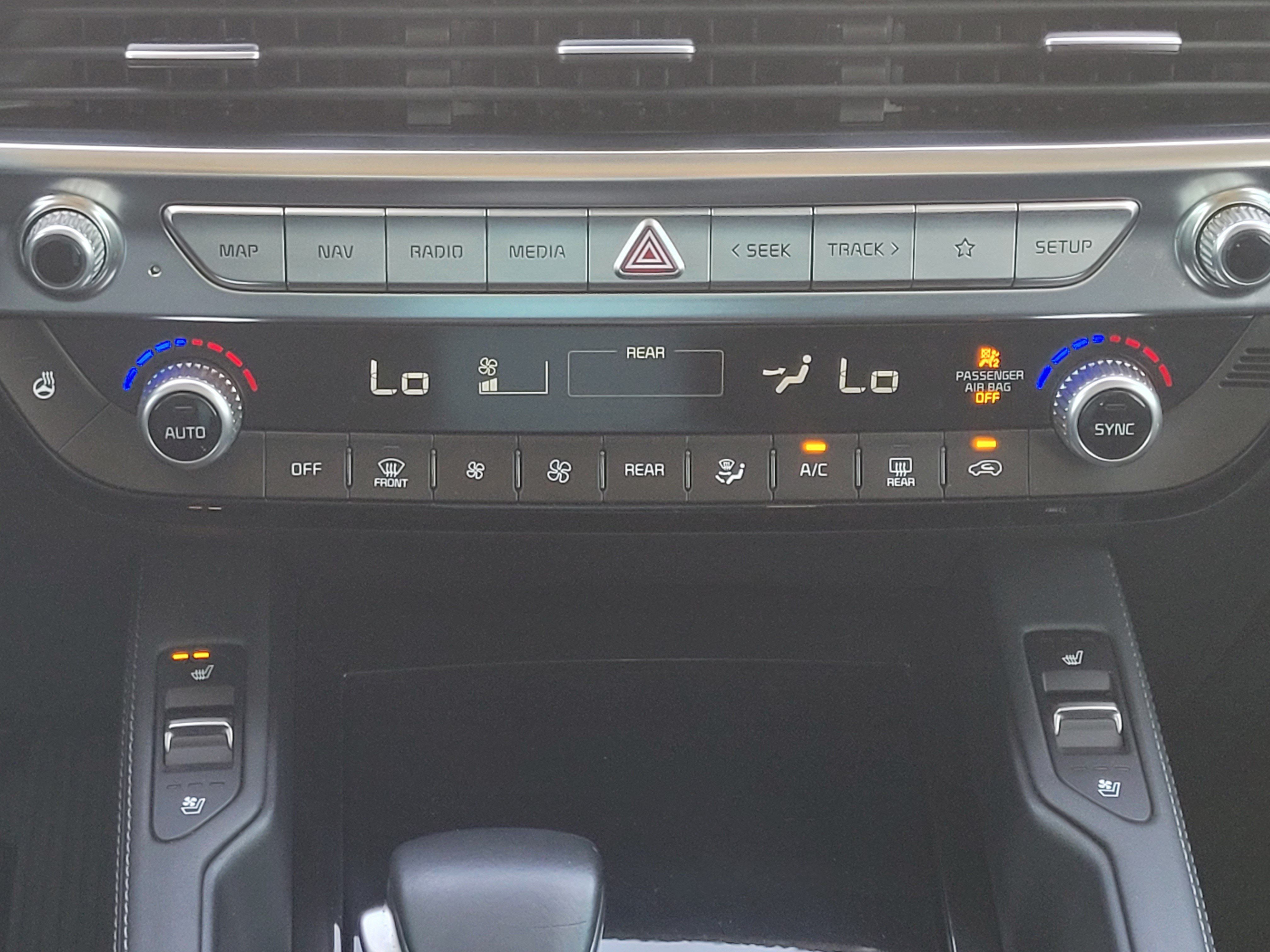 Used 2021 Kia Telluride EX w/ EX Premium Package AWD/4WD image 16