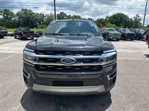 Used 2024 Ford Expedition Limited RWD image 5