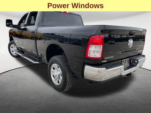 Used 2024 RAM 2500 Big Horn w/ Bed Utility Group image 9