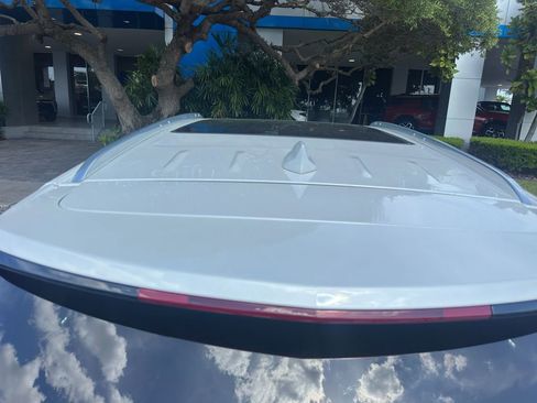 Used 2022 Cadillac XT5 Premium Luxury image 7