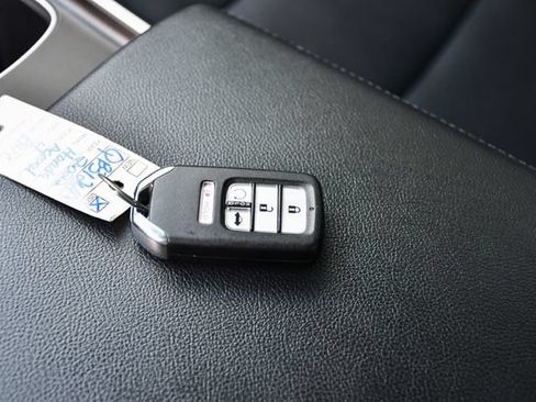 Used 2022 Honda Accord Touring image 38