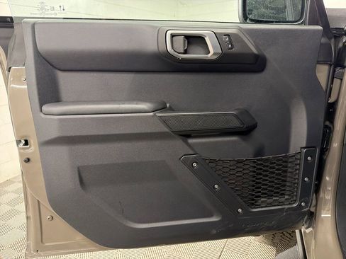 New 2026 Ford Bronco Badlands image 15