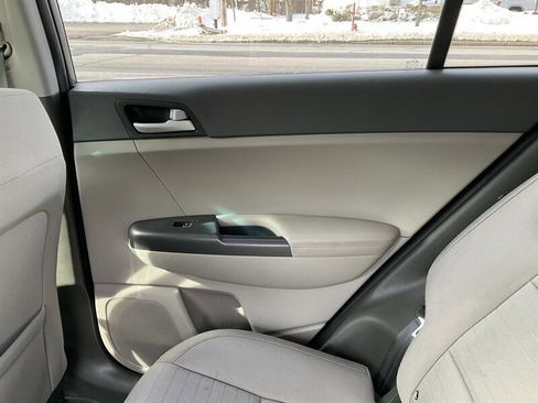 Used 2018 Kia Sportage LX image 15