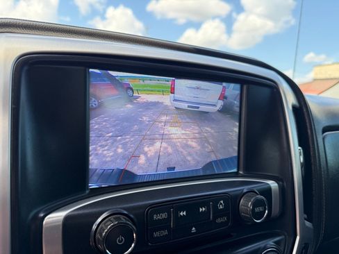 Used 2019 GMC Sierra 2500 SLT AWD/4WD image 32