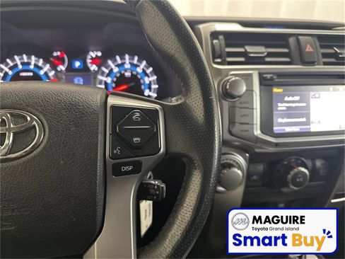 Used 2016 Toyota 4Runner SR5 image 8