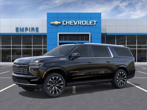 New 2026 Chevrolet Suburban High Country image 2