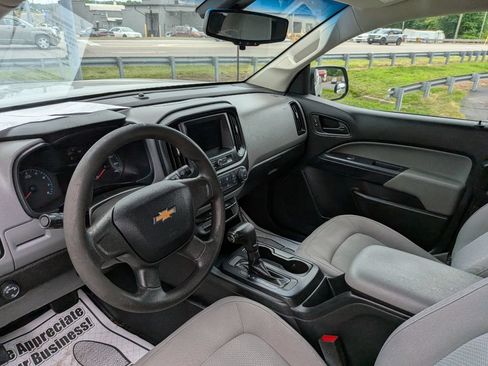 Used 2019 Chevrolet Colorado W/T RWD image 15
