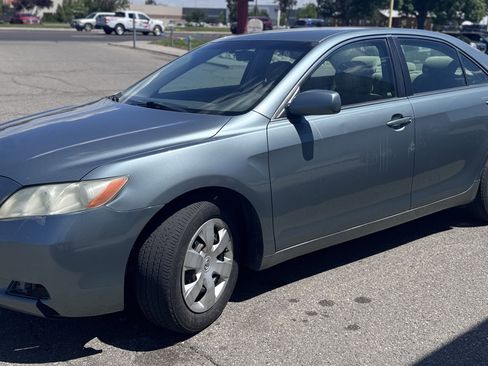 Used 2008 Toyota Camry LE FWD image 4