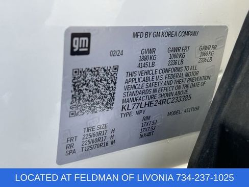 Used 2024 Chevrolet Trax LT w/ Driver Confidence Package FWD image 32