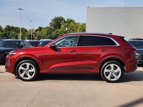 Used 2025 Audi Q5 Premium Plus w/ Premium Plus AWD/4WD image 7