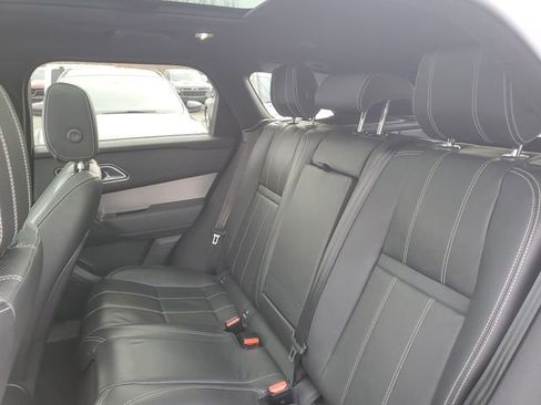 Used 2021 Land Rover Range Rover Velar R-Dynamic S image 28
