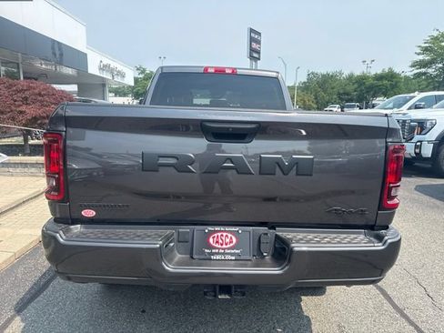 Used 2026 RAM 2500 Big Horn AWD/4WD image 7