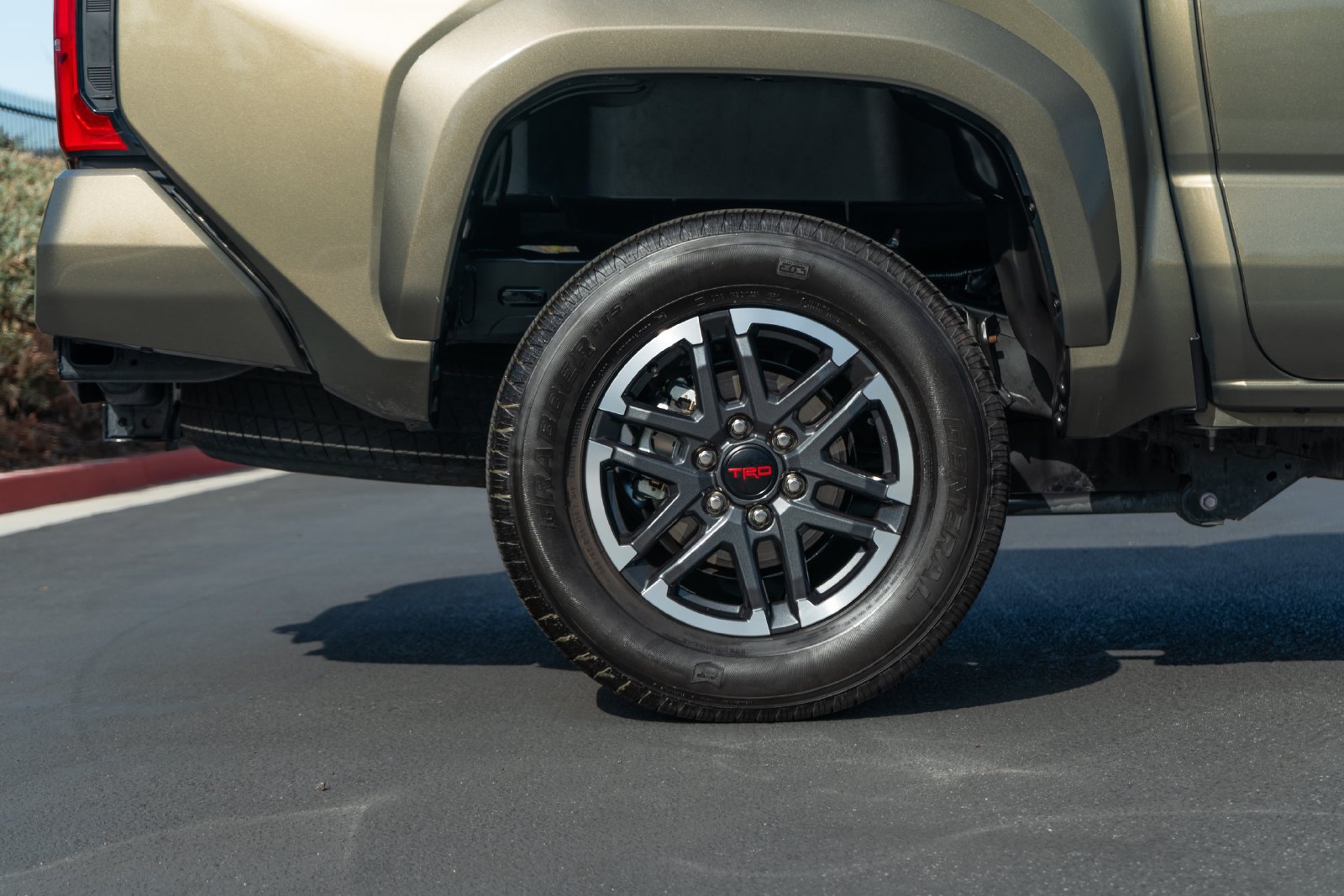 Certified 2025 Toyota Tacoma TRD Sport AWD/4WD image 7