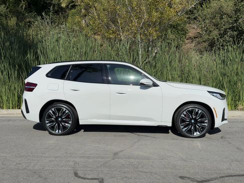 New 2026 BMW X3 xDrive30 w/ Premium Package image 3