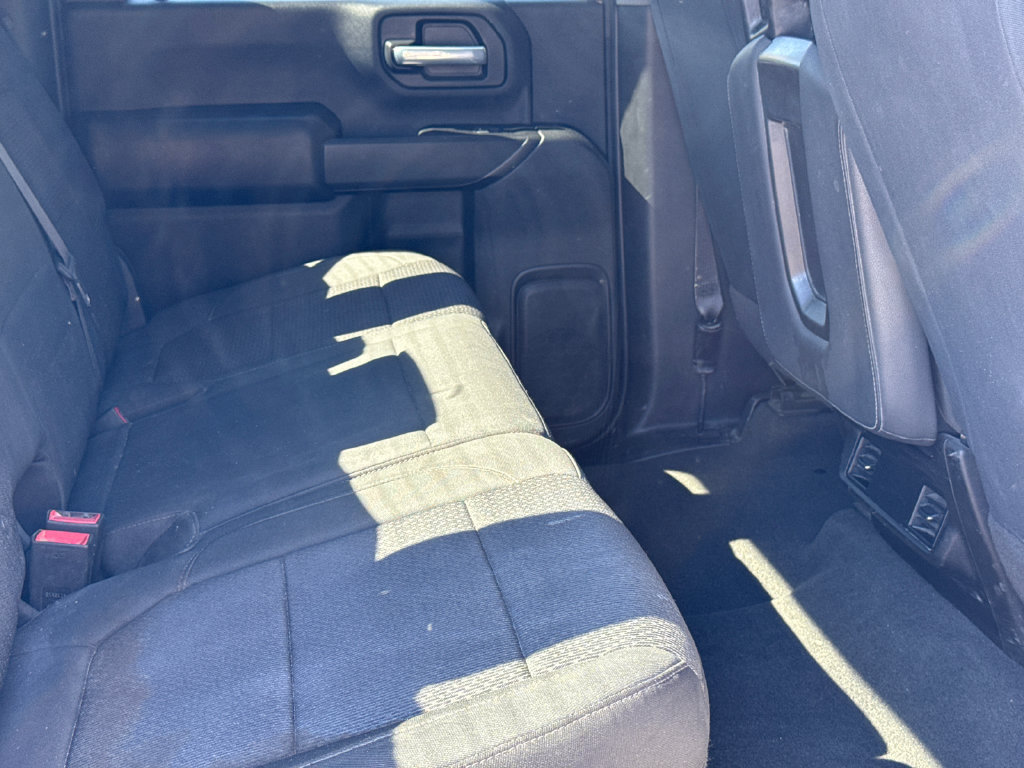 Used 2022 Chevrolet Silverado 2500 Custom w/ Custom Value Package AWD/4WD image 14