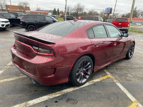 Used 2023 Dodge Charger R/T w/ Plus Group RWD image 17